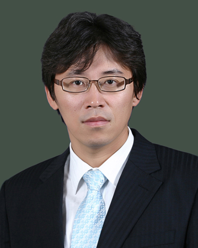 이상용 교수